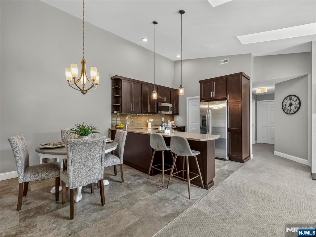 453 Poets Way Property Photo 10