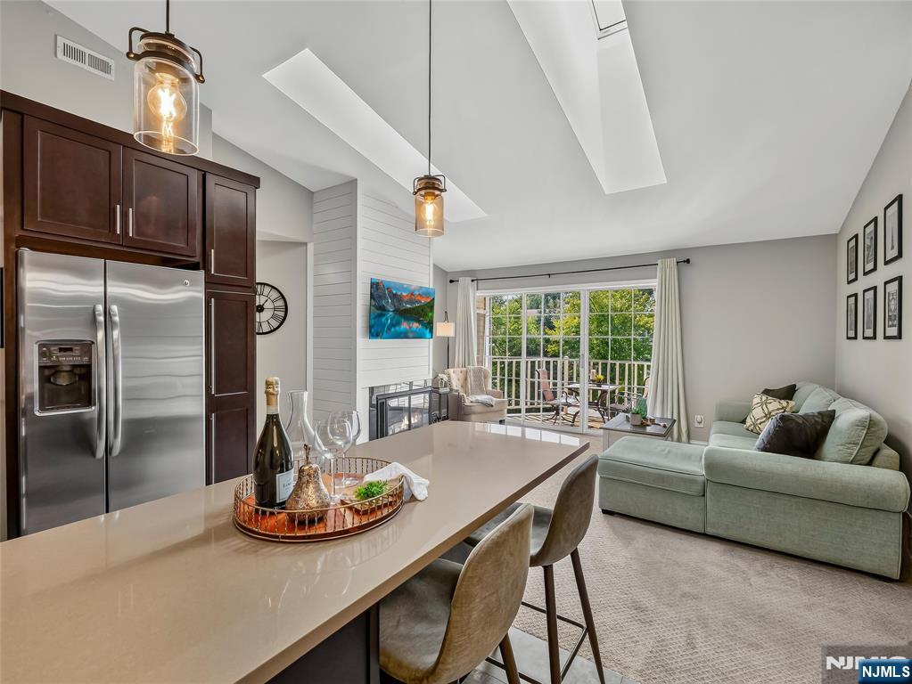 453 Poets Way Property Photo 12