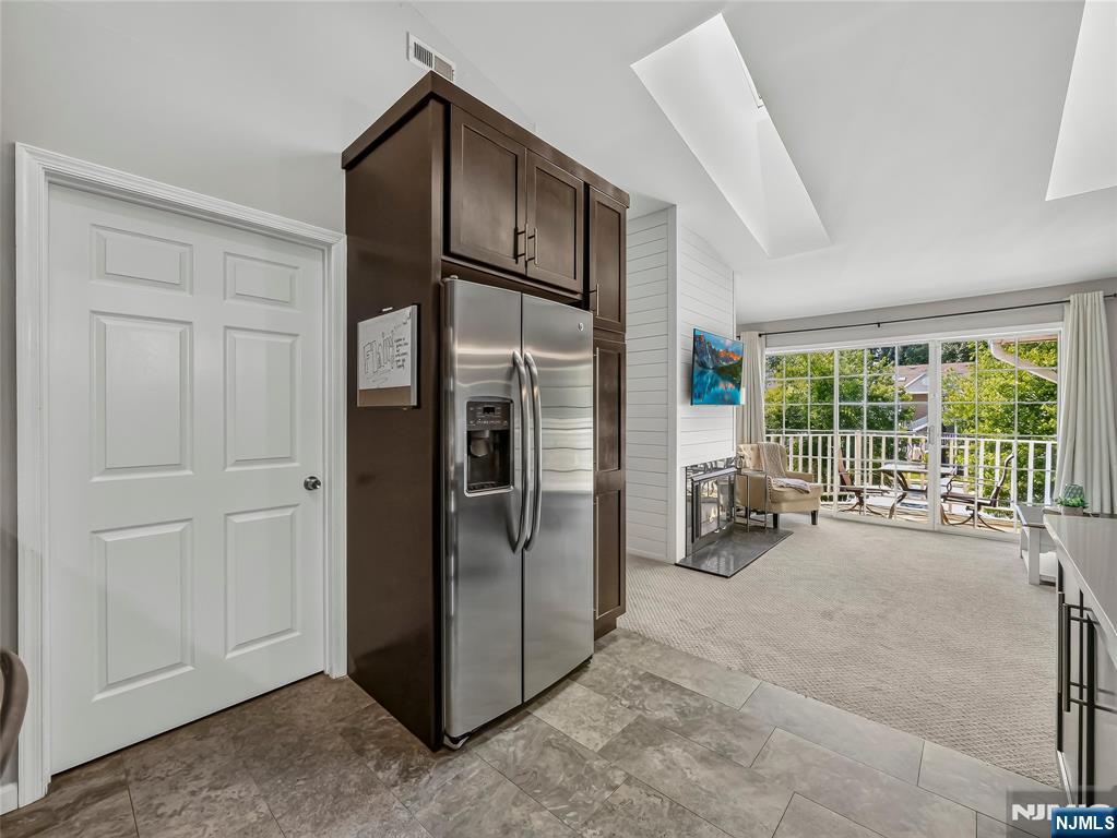 453 Poets Way Property Photo 16