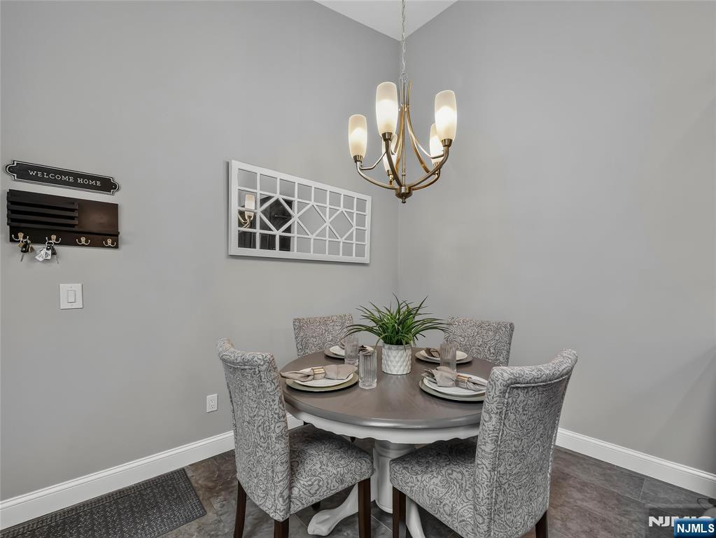 453 Poets Way Property Photo 18