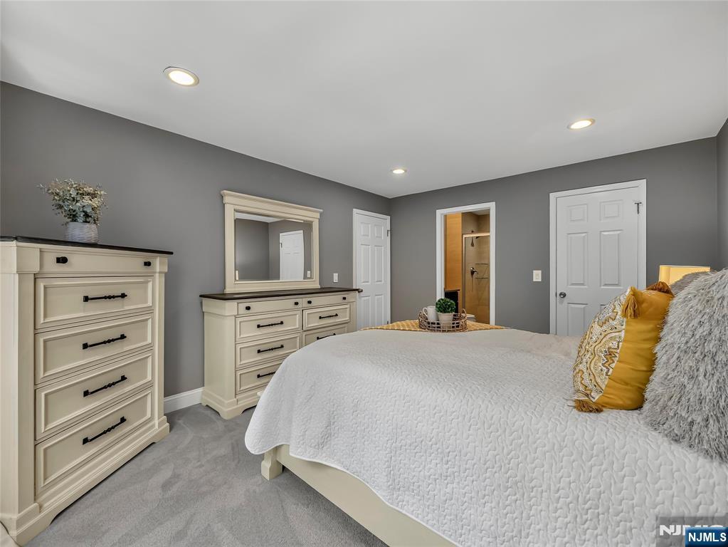 453 Poets Way Property Photo 21