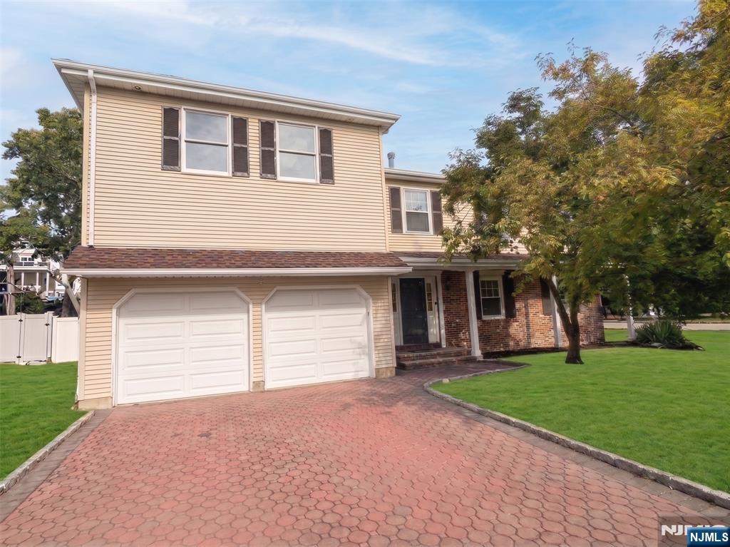 45 Holyoke Road Property Photo 2