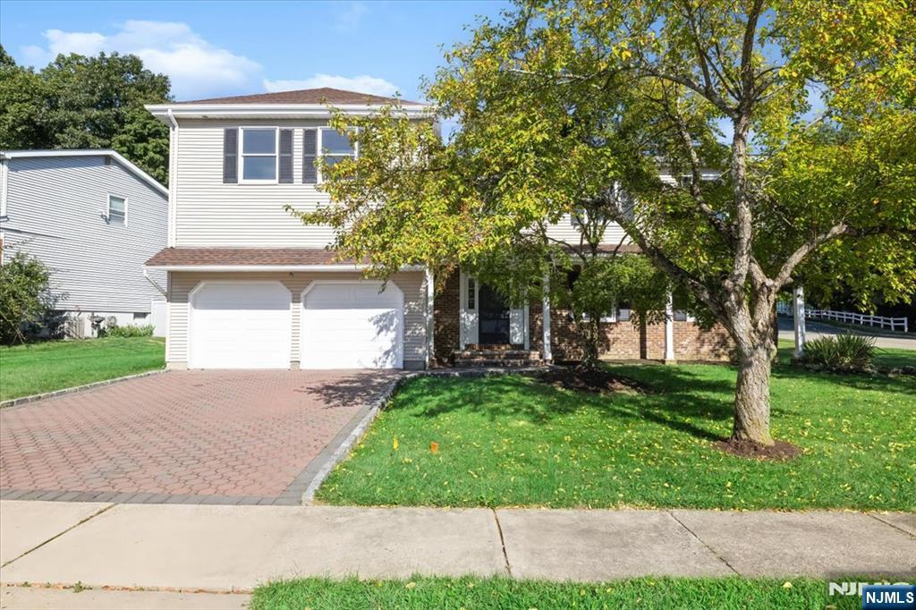 45 Holyoke Road Property Photo 3