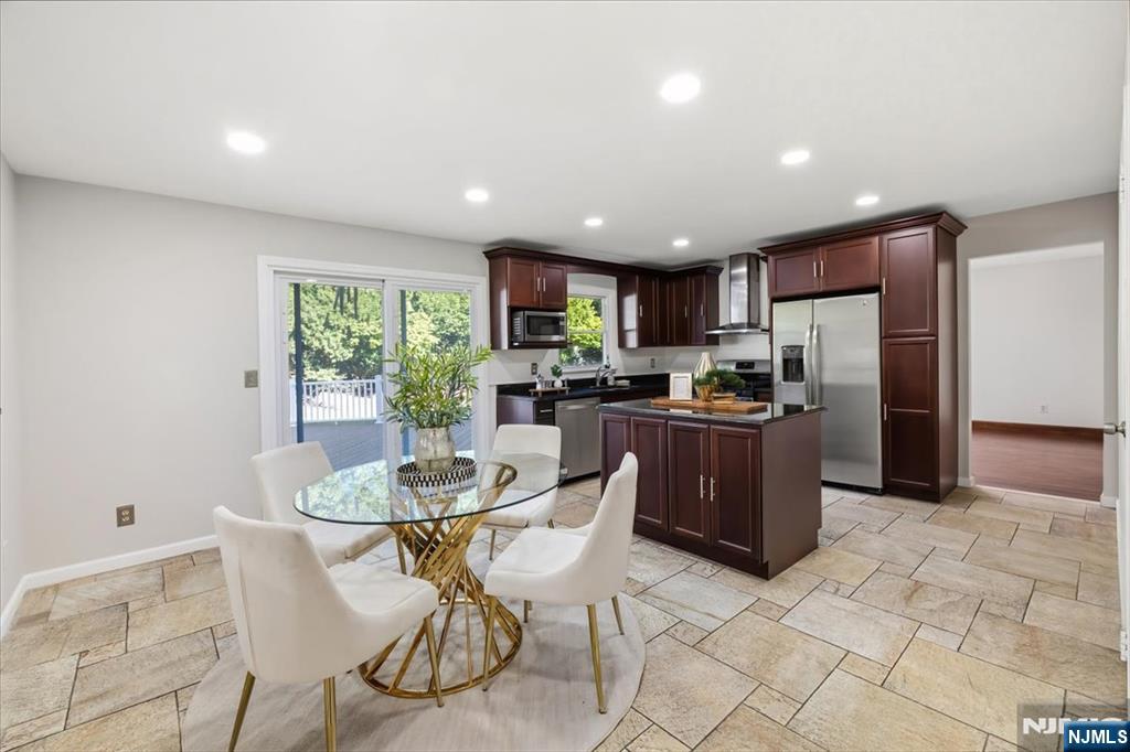 45 Holyoke Road Property Photo 14