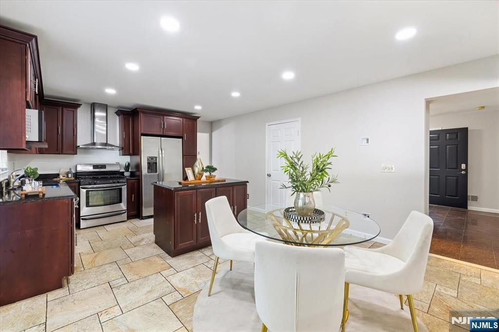 45 Holyoke Road Property Photo 15