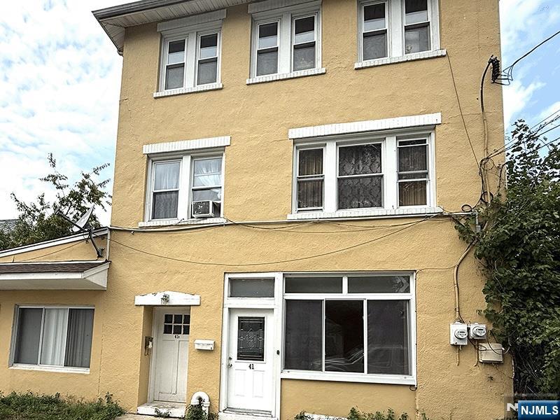 41 Tyson Place 1 Property Photo 1