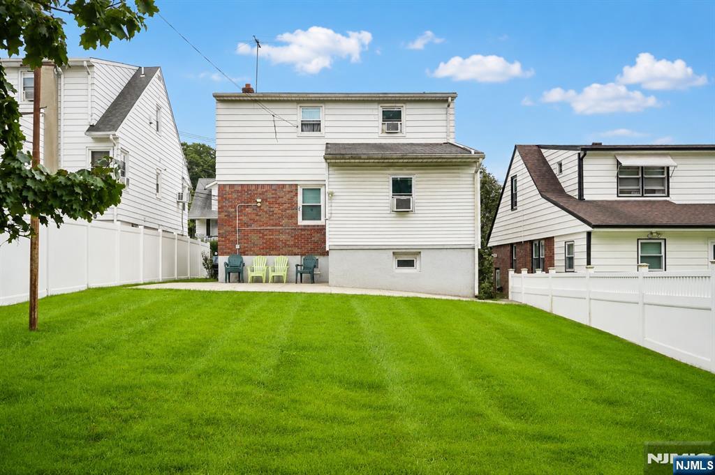 113 17th Street Property Photo 18