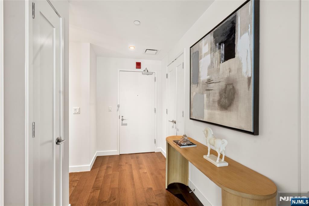 800 Ave At Port Imperial Boulevard 816 Property Photo 27