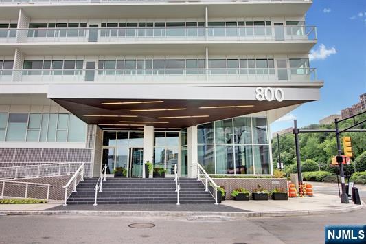 800 Ave At Port Imperial Boulevard 816 Property Photo 49
