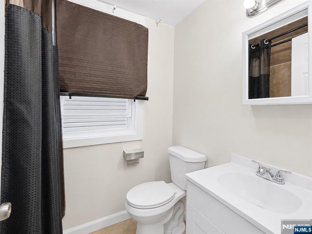 239 19th Street Property Photo 10