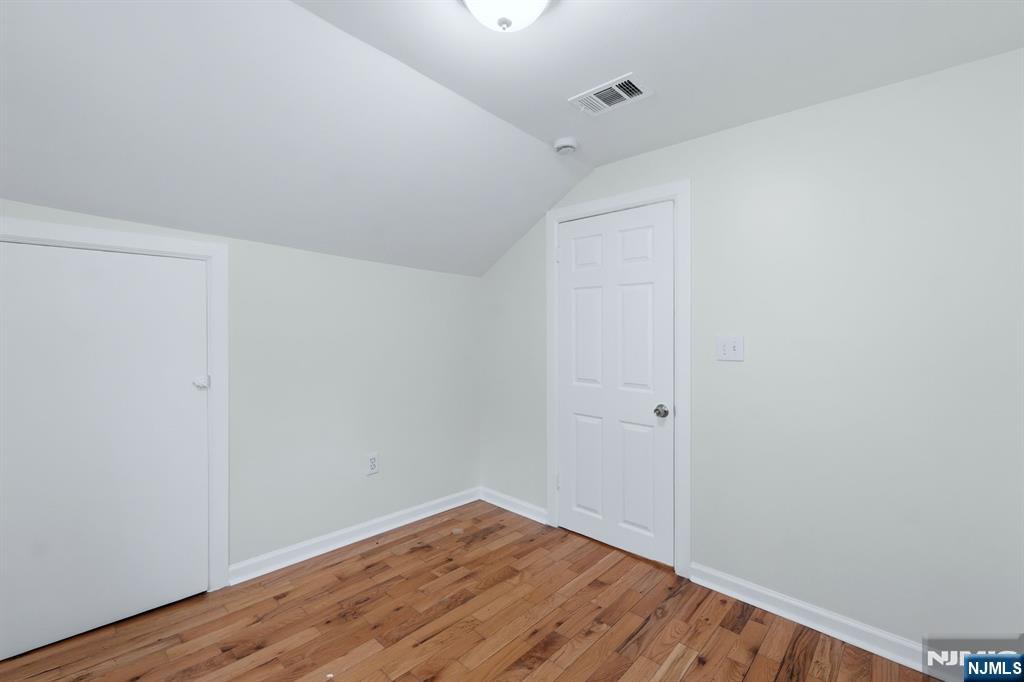 239 19th Street Property Photo 11