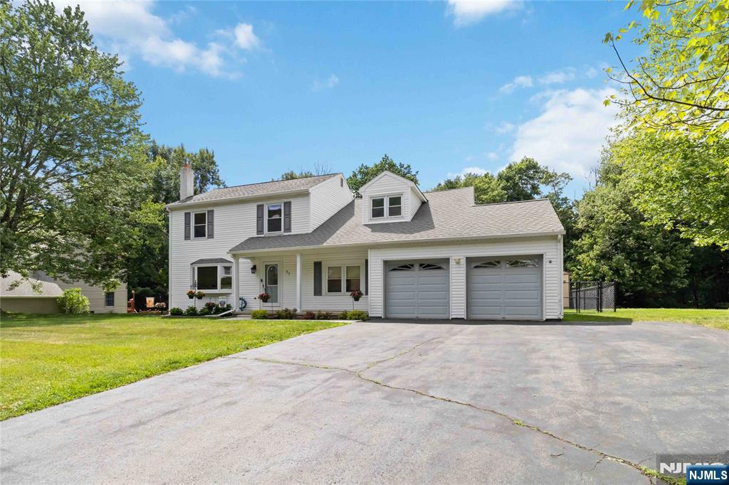 37 Rolling Ridge Road Property Photo 1