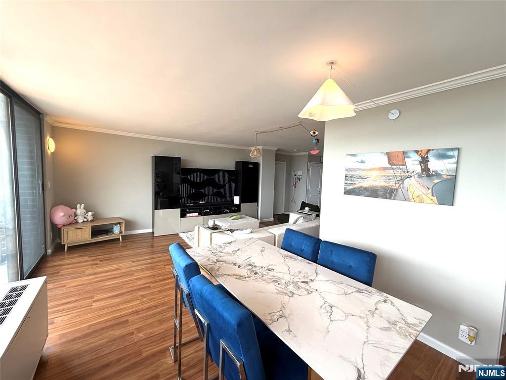 770 Anderson Avenue 21h Property Photo 11