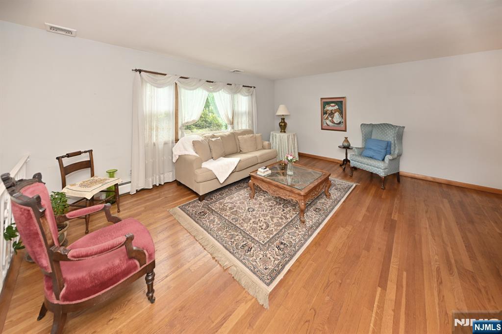 459 Tulane Court Property Photo 5