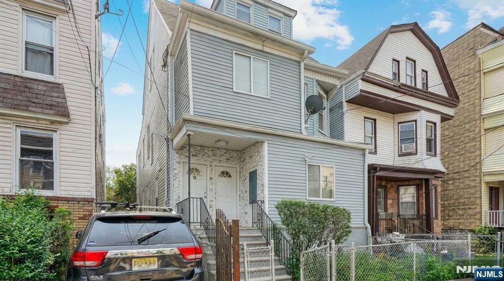 18 Ellis Avenue Property Photo 1