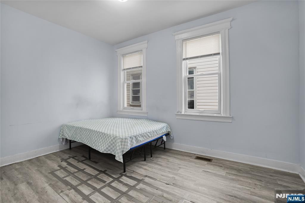18 Ellis Avenue Property Photo 13