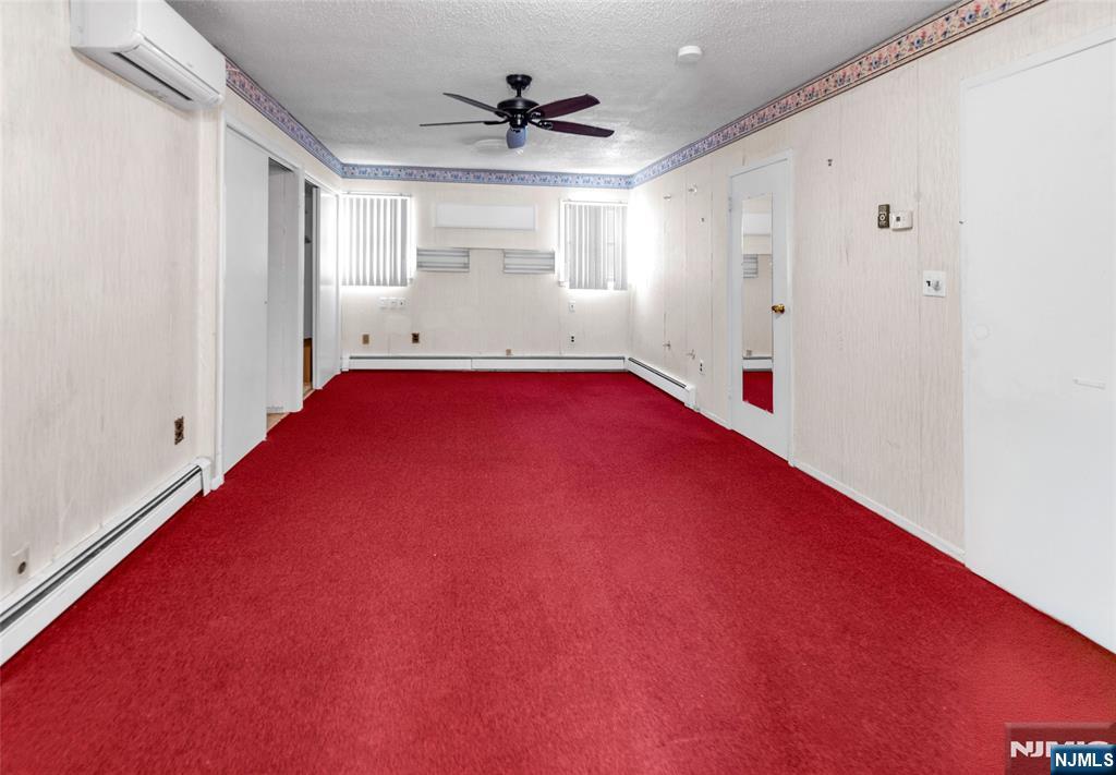 90 Cedar Street Property Photo 12