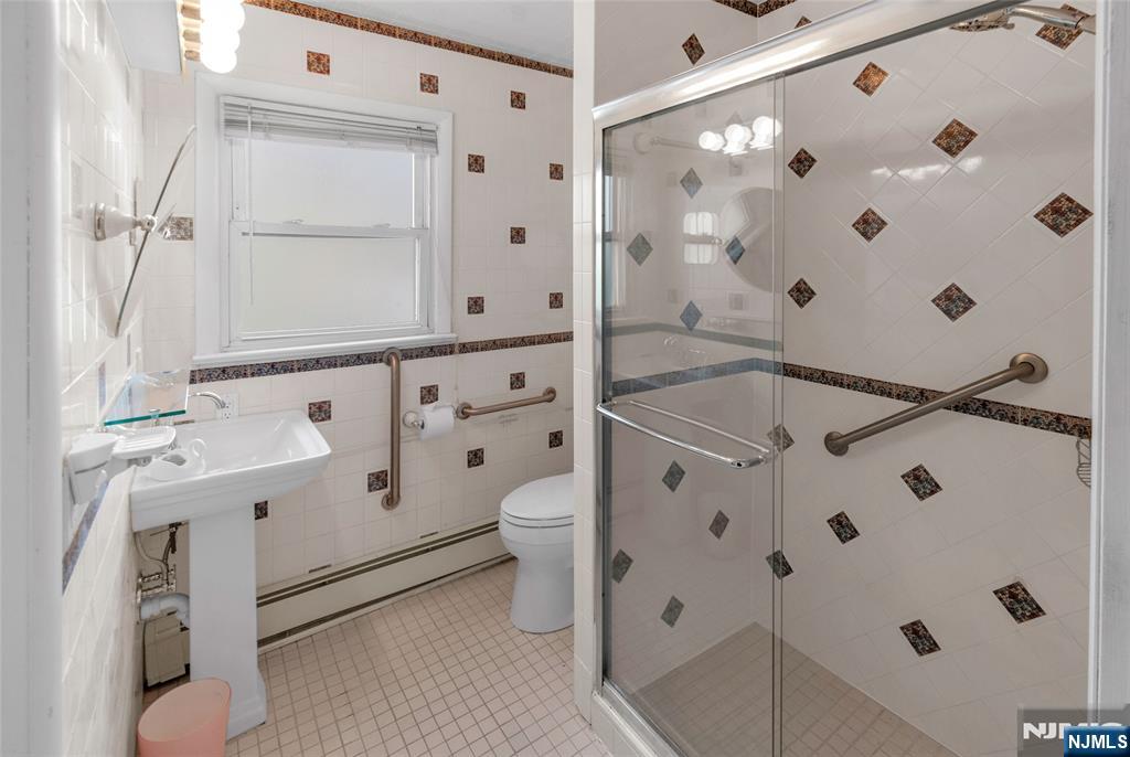 90 Cedar Street Property Photo 13