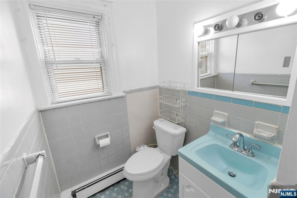 90 Cedar Street Property Photo 19