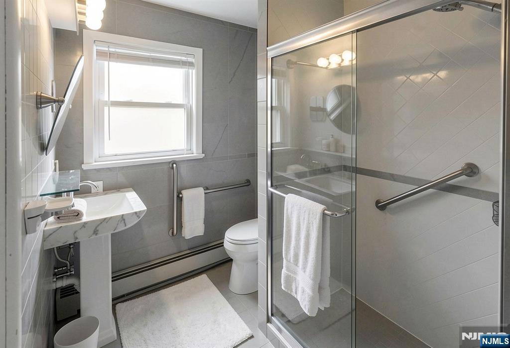 90 Cedar Street Property Photo 30