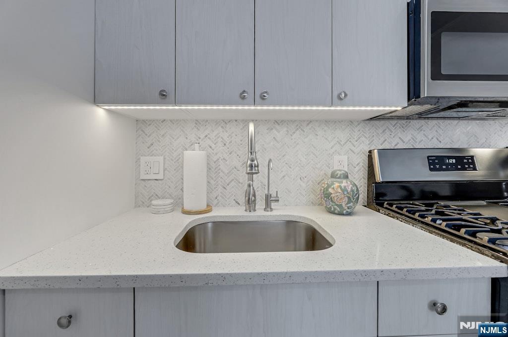 755 Anderson Avenue 5i Property Photo 15