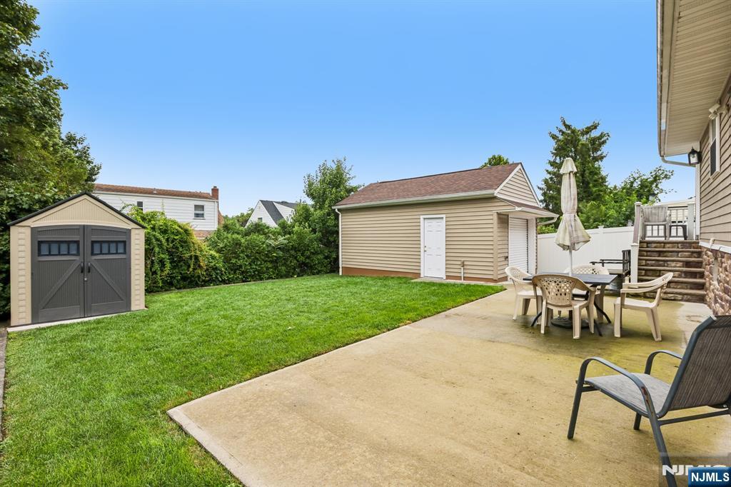 114 Hobart Avenue Property Photo 30
