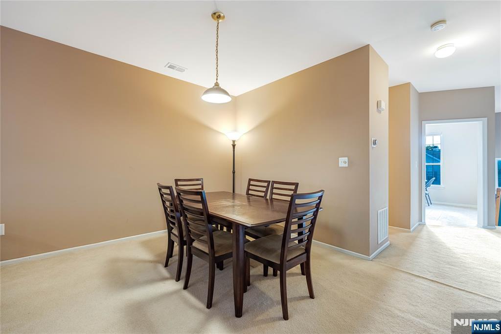 1148 Stafford Street Property Photo 7