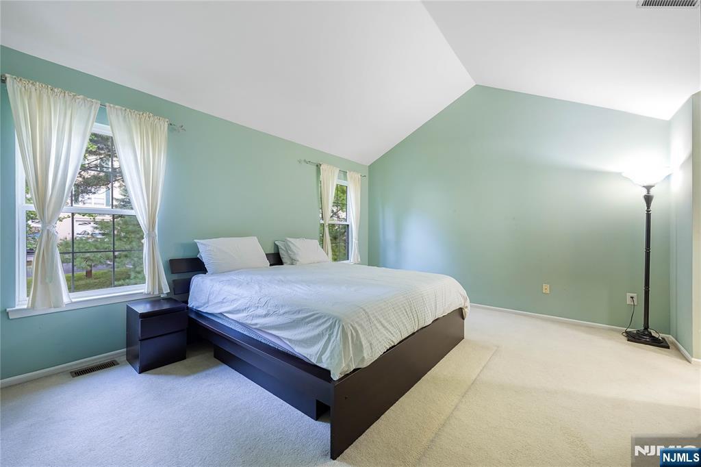 1148 Stafford Street Property Photo 14