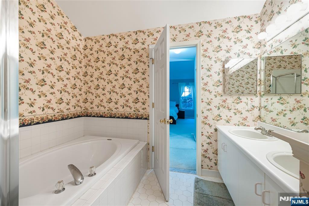 1148 Stafford Street Property Photo 17