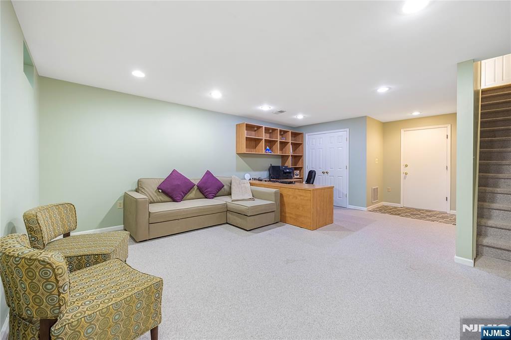 1148 Stafford Street Property Photo 21