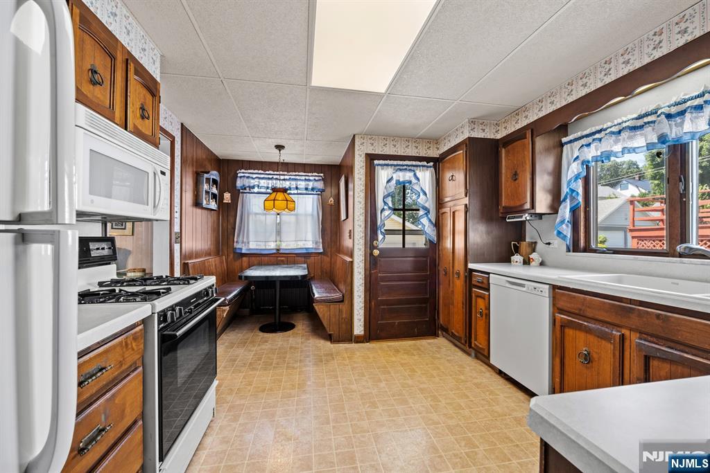 20 Woodside Terrace Property Photo 18