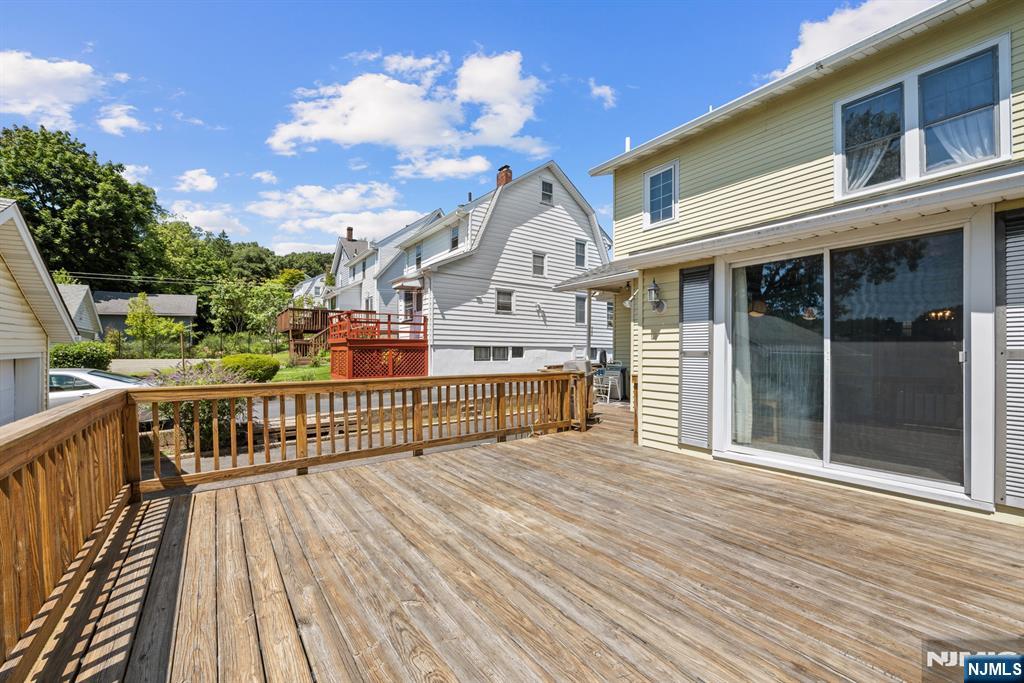20 Woodside Terrace Property Photo 36