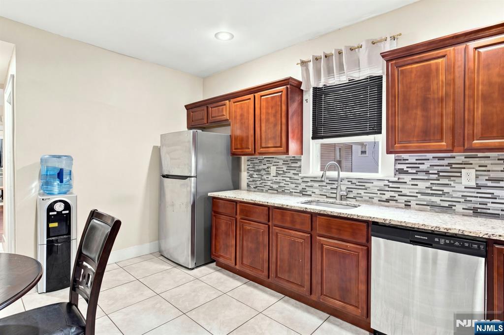 283-285 Smith Street Property Photo 20
