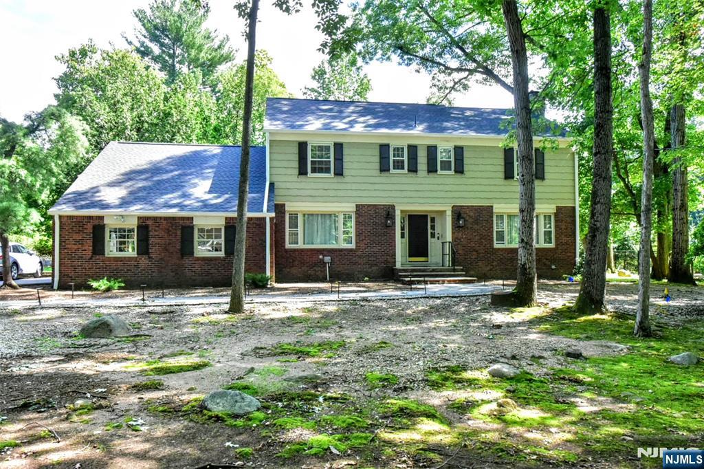 388 Carriage Lane Property Photo 1
