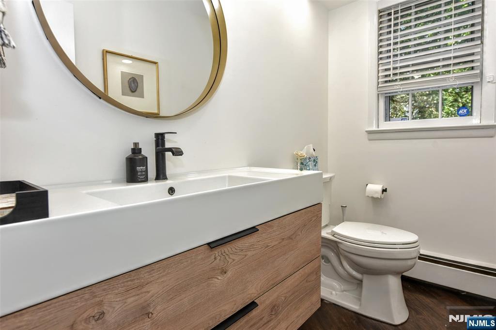 388 Carriage Lane Property Photo 7