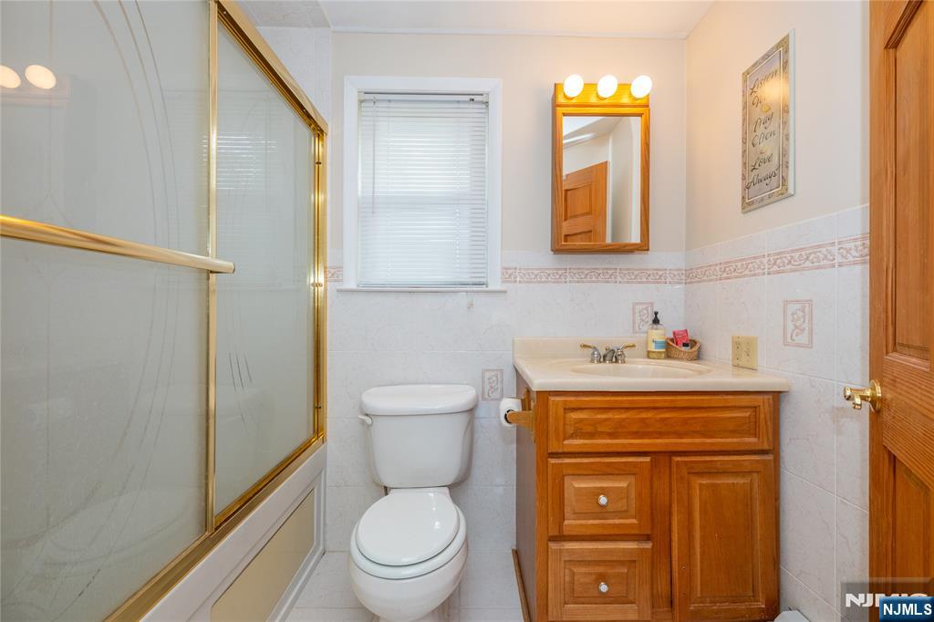 7 Oswego Avenue Property Photo 13