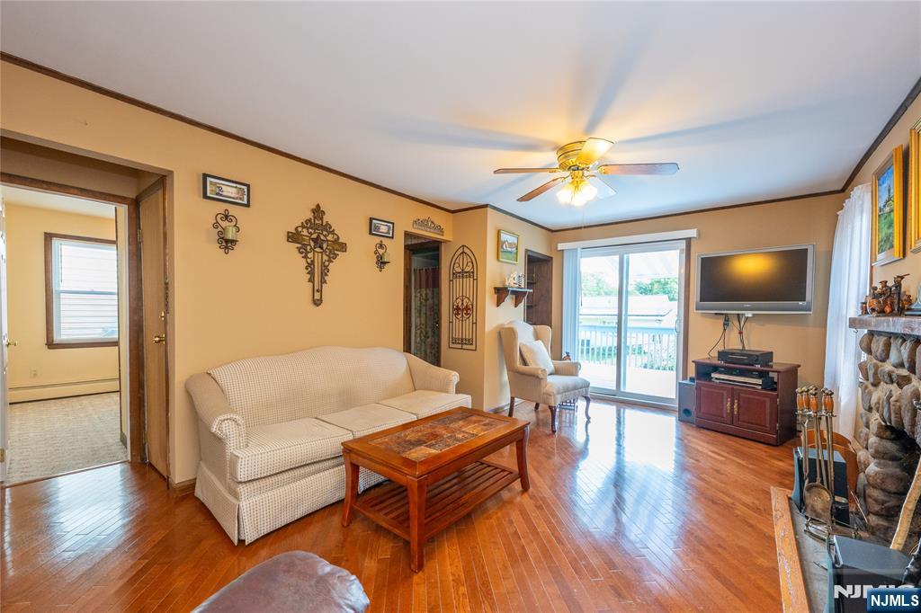 7 Oswego Avenue Property Photo 18