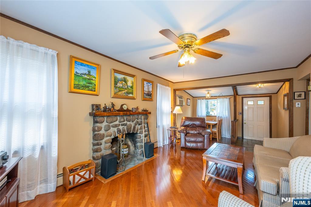 7 Oswego Avenue Property Photo 19