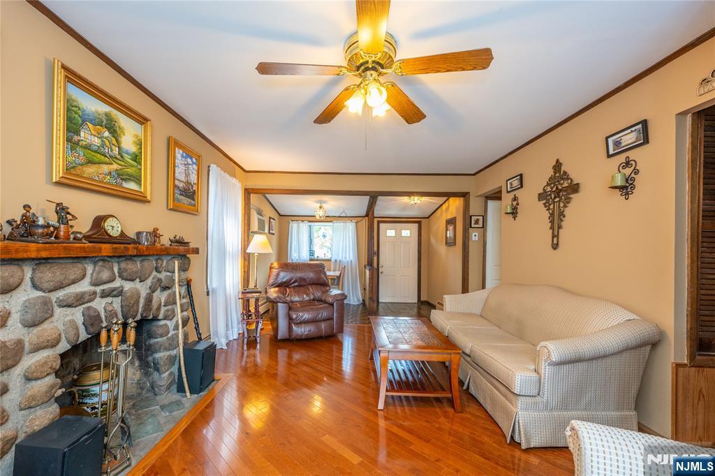 7 Oswego Avenue Property Photo 20