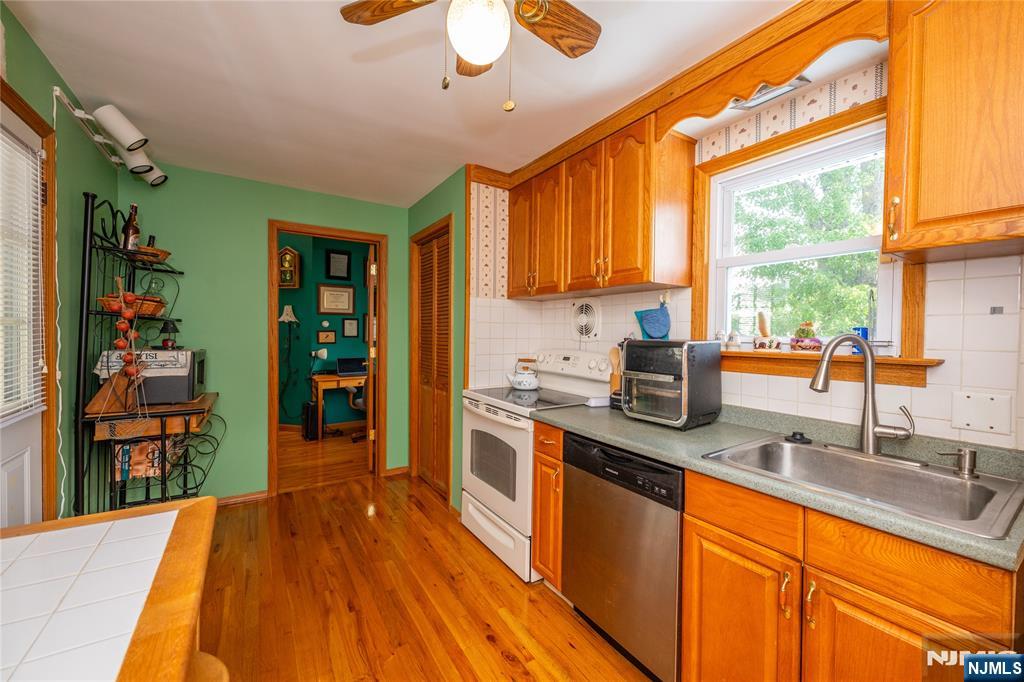 7 Oswego Avenue Property Photo 25