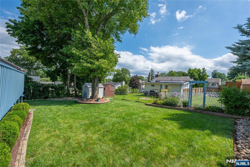 7 Oswego Avenue Property Photo 41