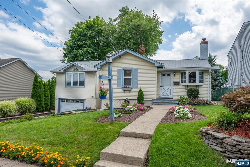 7 Oswego Avenue Property Photo 49