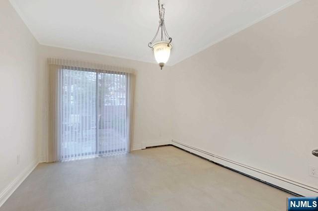 109 E Palisade Avenue 2 Property Photo 10