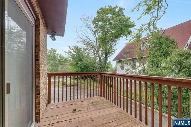 109 E Palisade Avenue 2 Property Photo 15