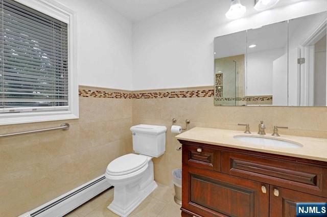 109 E Palisade Avenue 2 Property Photo 21