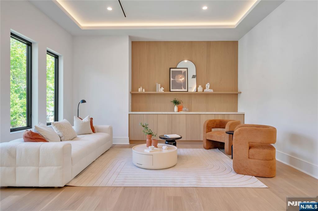 1077 Abbott Boulevard Property Photo 10