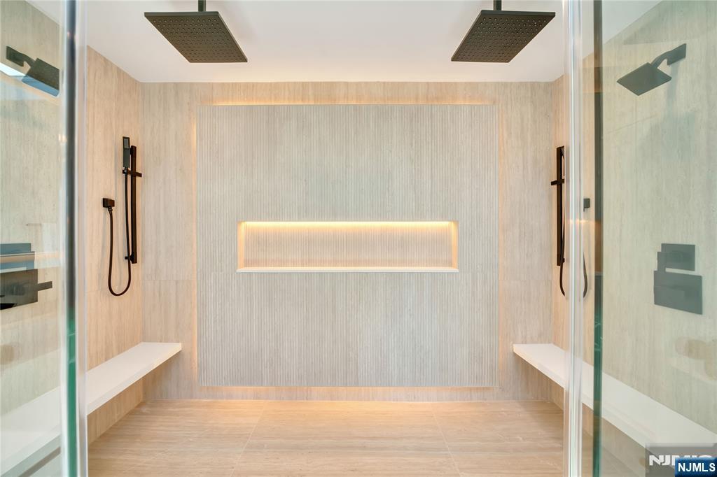 1077 Abbott Boulevard Property Photo 29