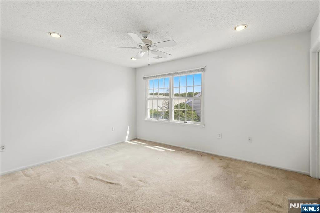 66 Harwood Road Property Photo 14