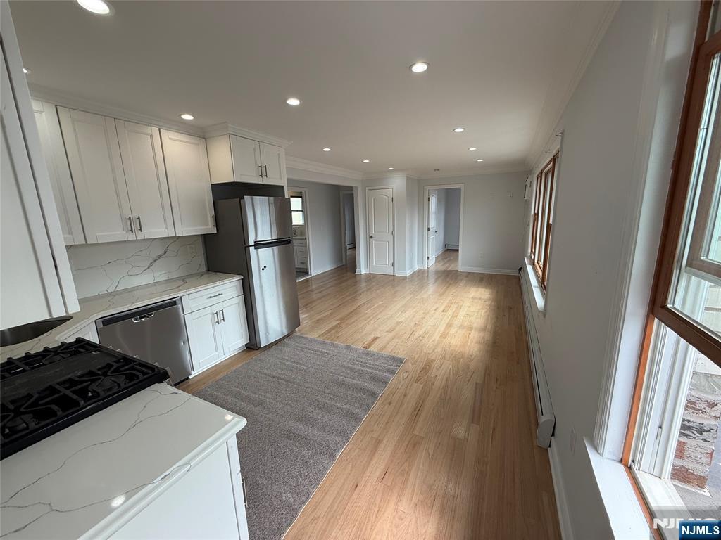 307 9th Street 3b Property Photo 3