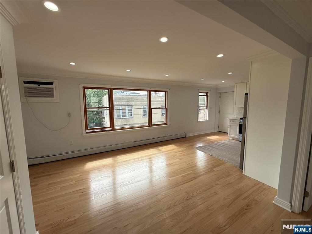 307 9th Street 3b Property Photo 14